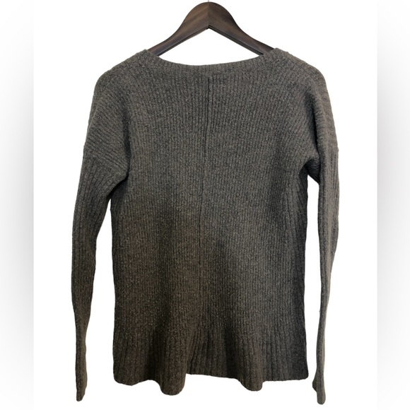 Abercrombie & Fitch Ribbed Sweater with Double Zipper Detail. Women’s Medium - Picture 2 of 7